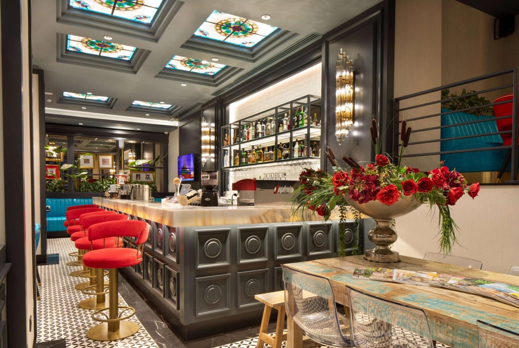 Tryp By Wyndham Istanbul Sisli Hotel Exteriör bild
