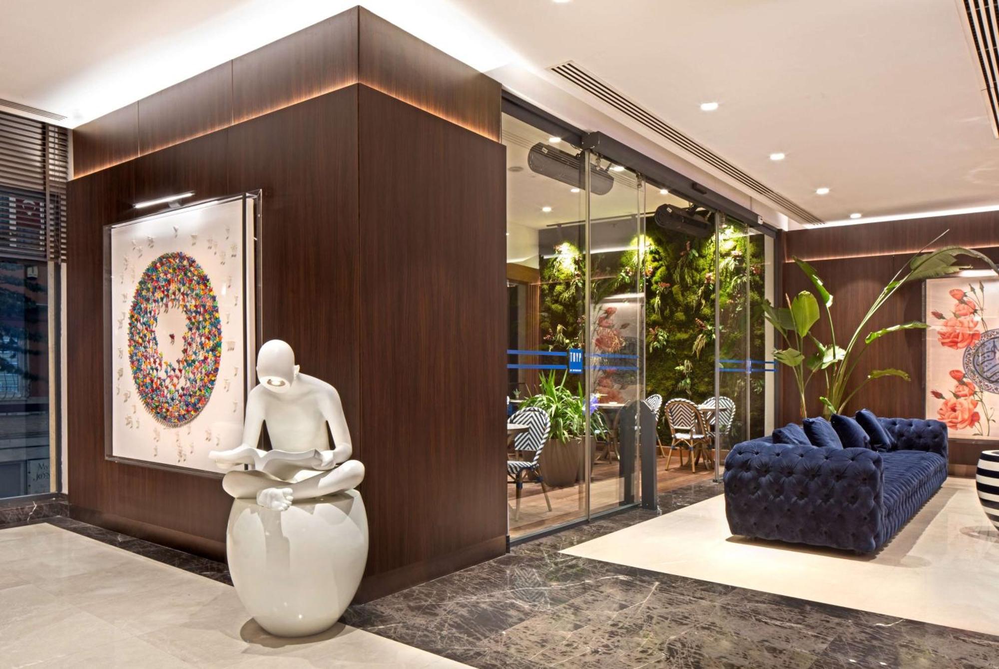 Tryp By Wyndham Istanbul Sisli Hotel Exteriör bild